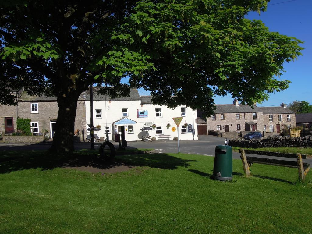 The Black Bull At Nateby Kirkby Stephen Exterior foto
